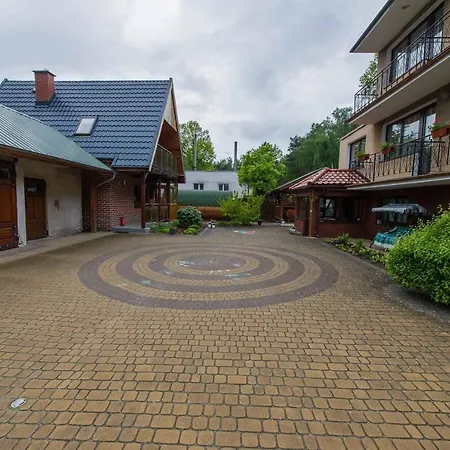 U Zenona בית חווה סטגנה